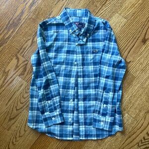 Vineyard Vines button down. Boys size 6. Perfect condition.